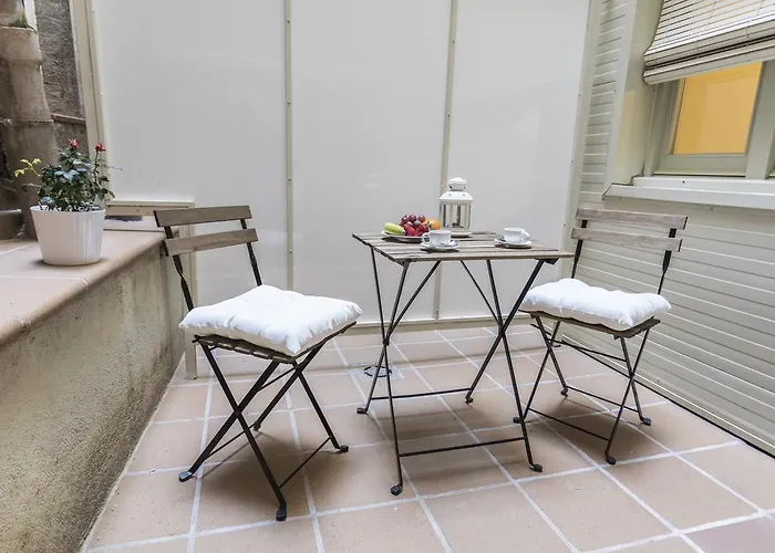 Apartamento Bravissimo Cort Reial-1b *