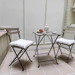 Apartment Bravissimo Cort Reial-1b *
